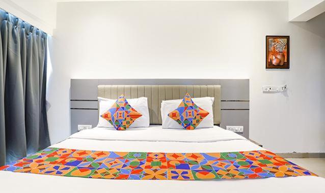 Hotel Dhd Deluxe - New Delhi Railway Station Esterno foto