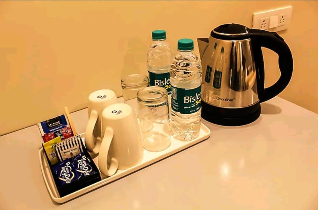 Hotel Dhd Deluxe - New Delhi Railway Station Esterno foto