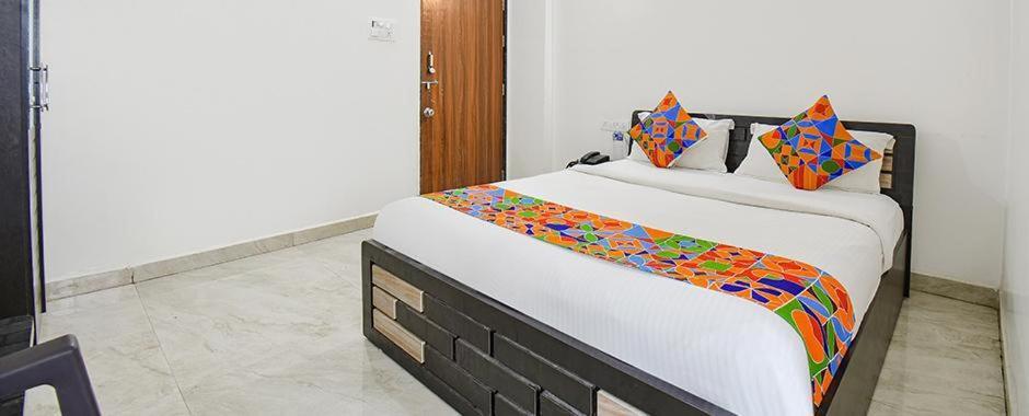 Hotel Dhd Deluxe - New Delhi Railway Station Esterno foto
