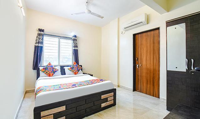 Hotel Dhd Deluxe - New Delhi Railway Station Esterno foto