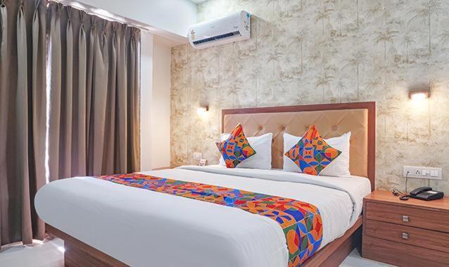 Hotel Dhd Deluxe - New Delhi Railway Station Esterno foto