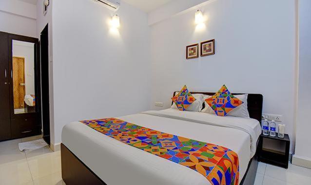 Hotel Dhd Deluxe - New Delhi Railway Station Esterno foto